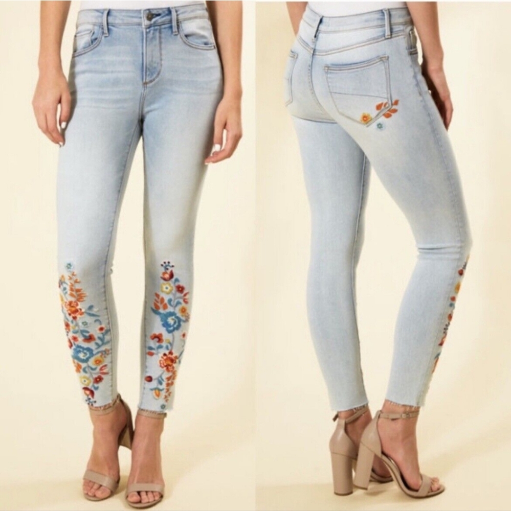 Driftwood Jackie High Rise Jeans Floral Embroidered Light Wash Raw Hem Boho 27